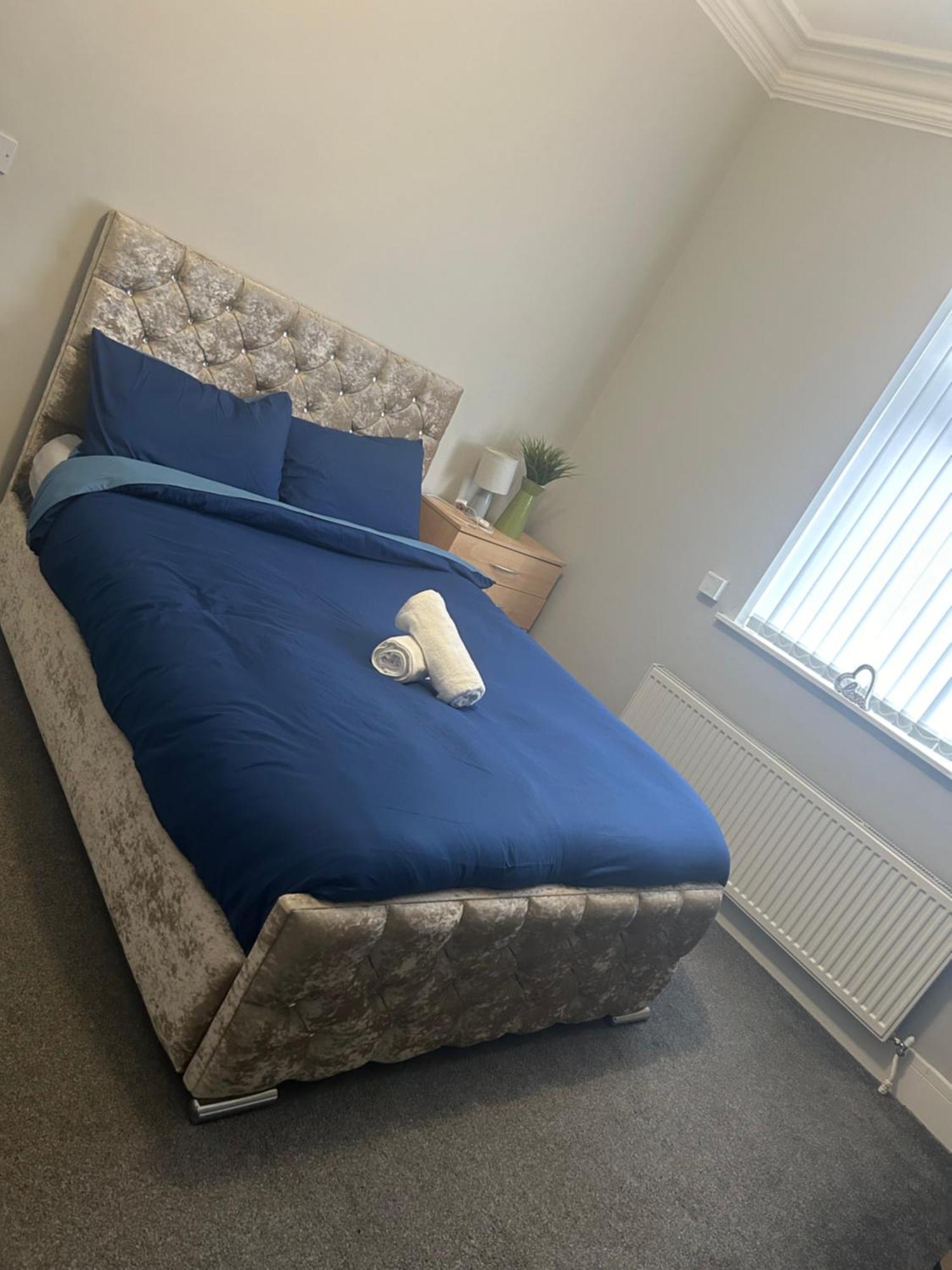 Brunswick Place 1 Bed & Breakfast Stoke-on-Trent Eksteriør bilde